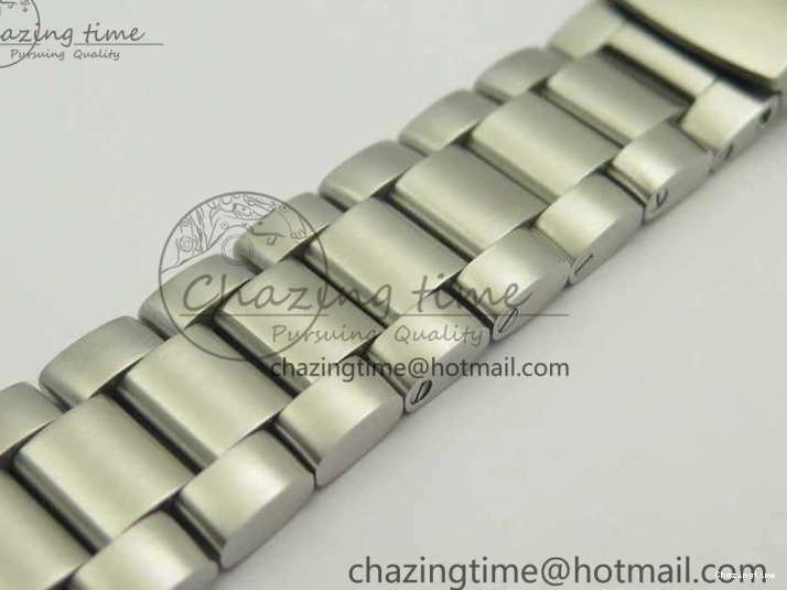 1230 Sleek Planet Ocean Professional Ceramic Bezel 42mm 1:1 MK Best Edition Silver Markers On SS Bracelet A 8085